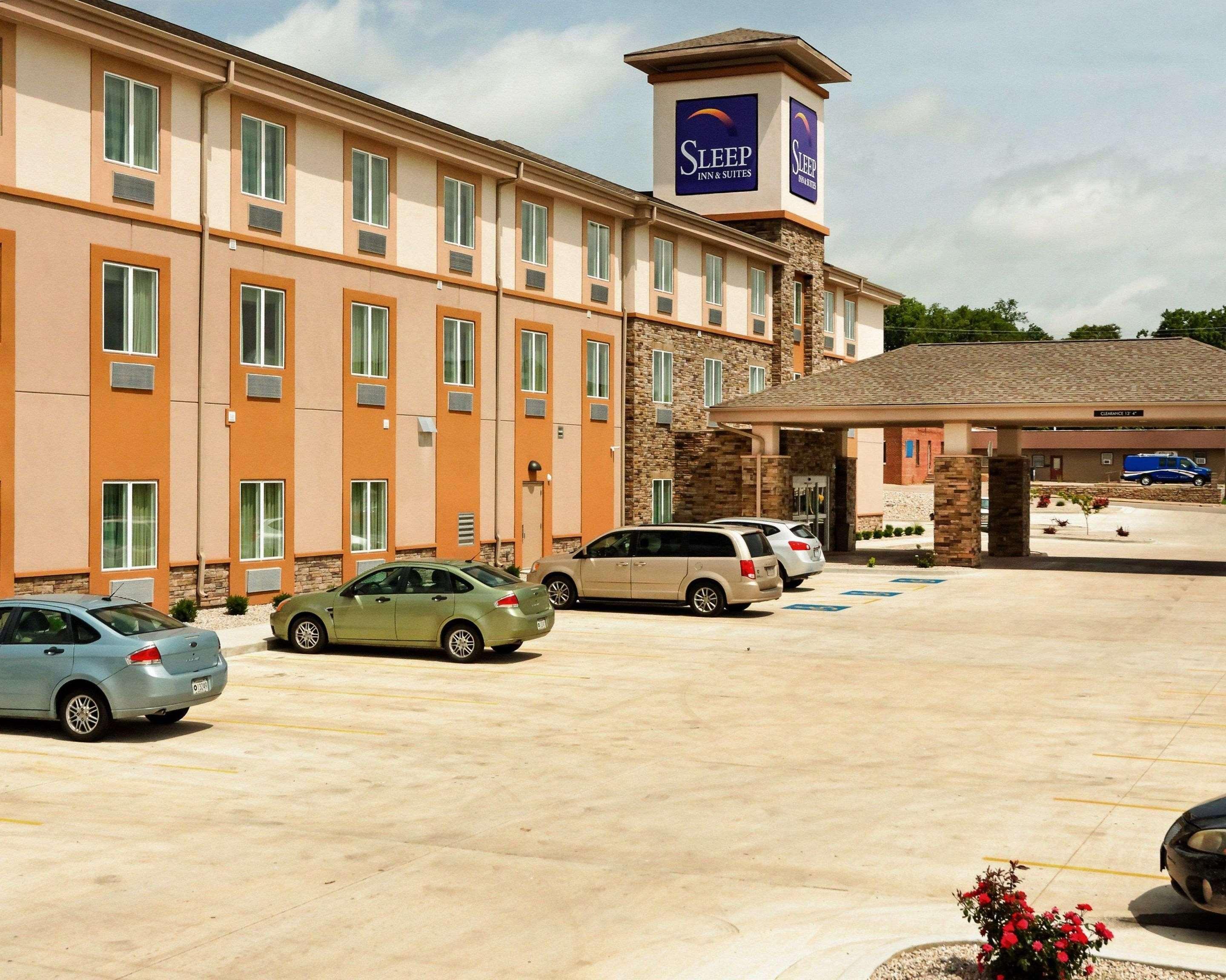 Sleep Inn & Suites - Fort Scott Exterior photo